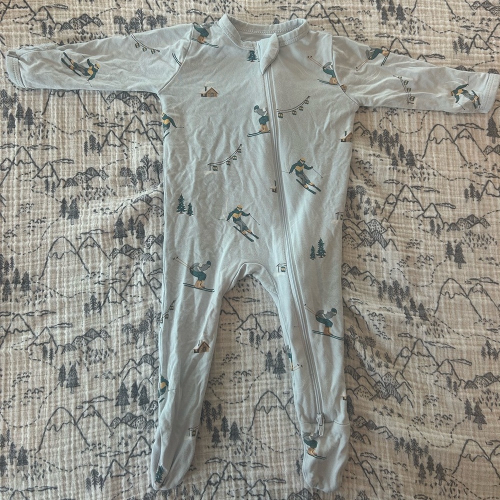 Kyte Baby Onesie 0-3 months - Skier print